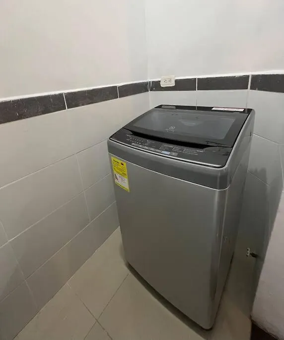 Lujoso Apartamento Granada カリ 0*,  コロンビア